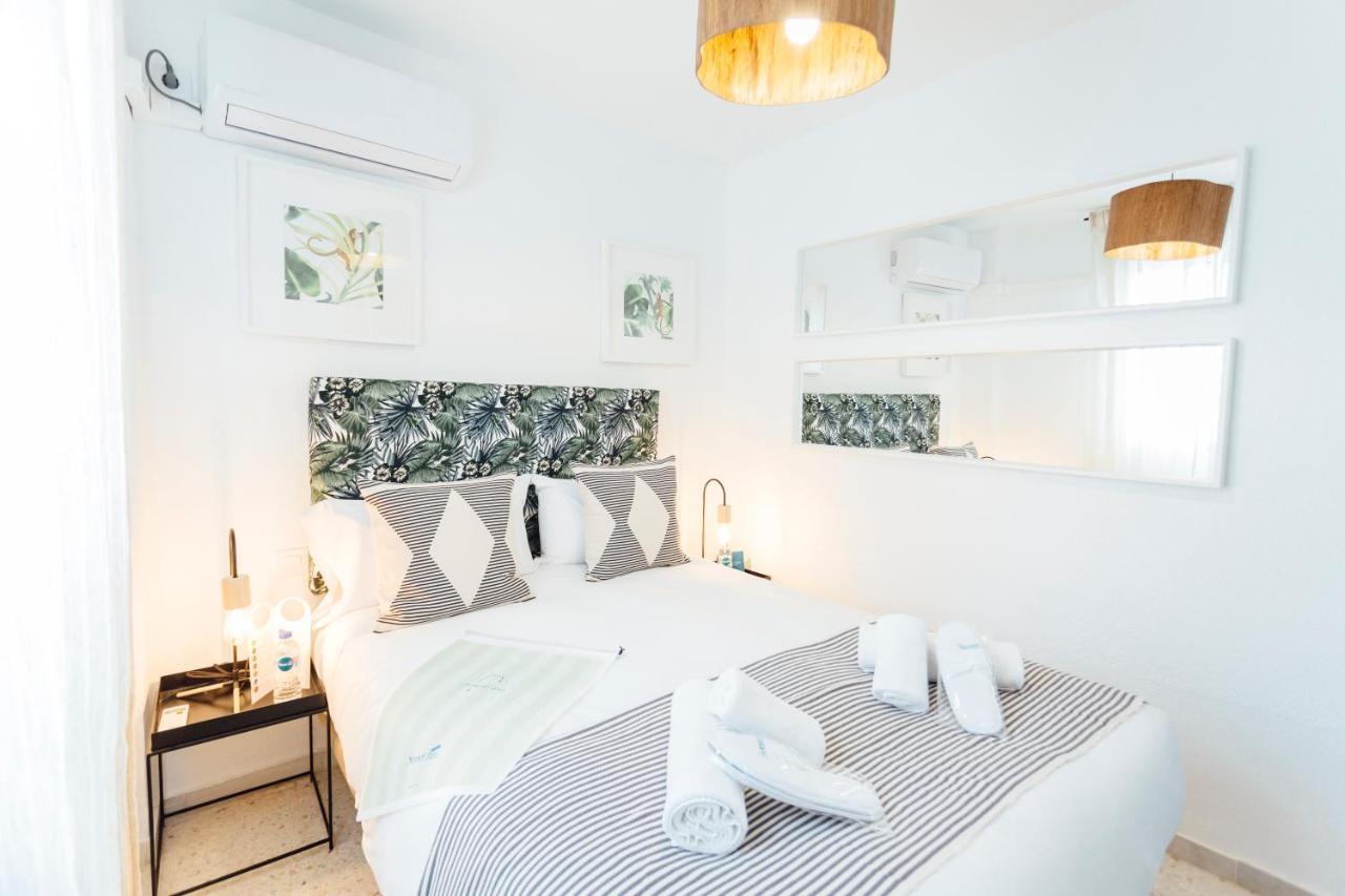Stunning And Colorful- 4Bd 2Bth- Santa Cruz Apartment เซบีญา ภายนอก รูปภาพ